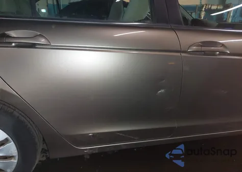 2010 Honda Accord 2.4 Lx from USA, damaged, VIN 1HGCP2F33AA036039